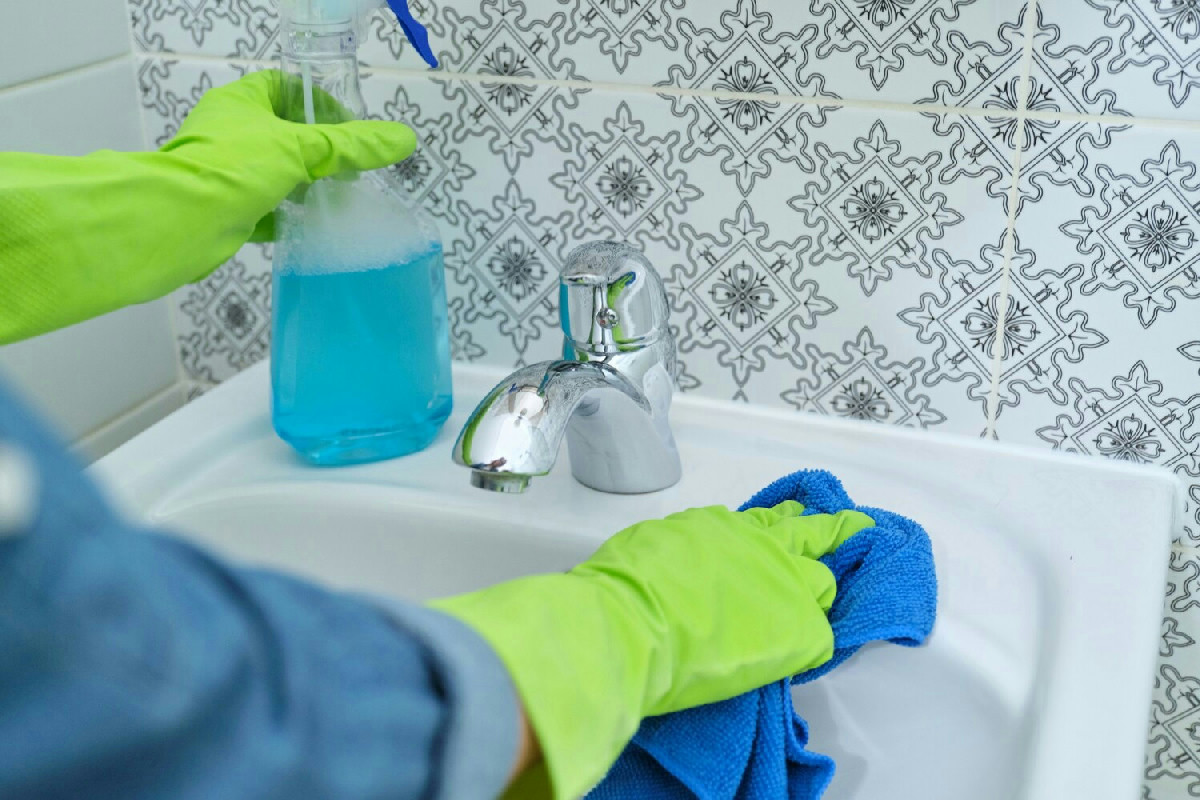 Preparare la casa in tempi record per l’arrivo degli ospiti natalizi più esigenti